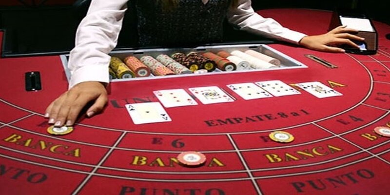 Chiến Thuật Chơi Poker Tùy Theo Kết Cấu Bàn